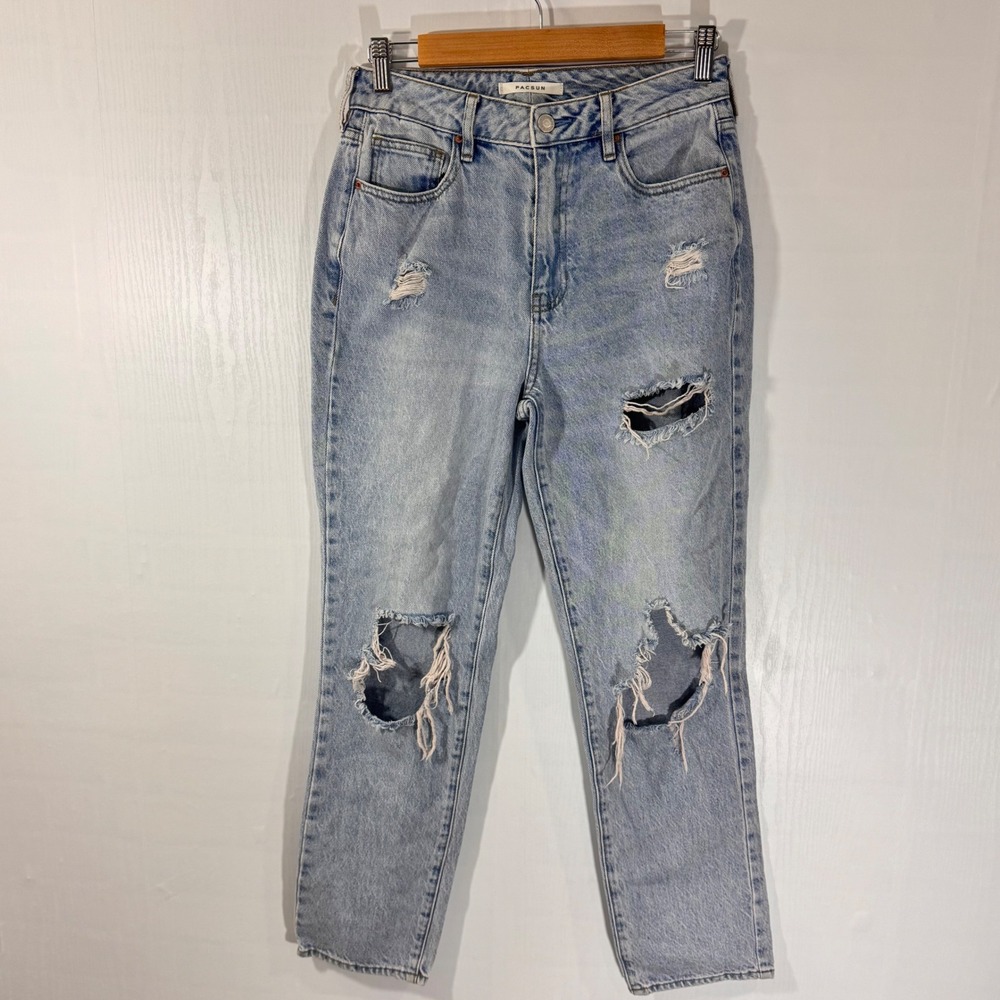Pacsun Mom Jeans Size‎ 26 Ripped Distressed Light Wash Denim High Rise